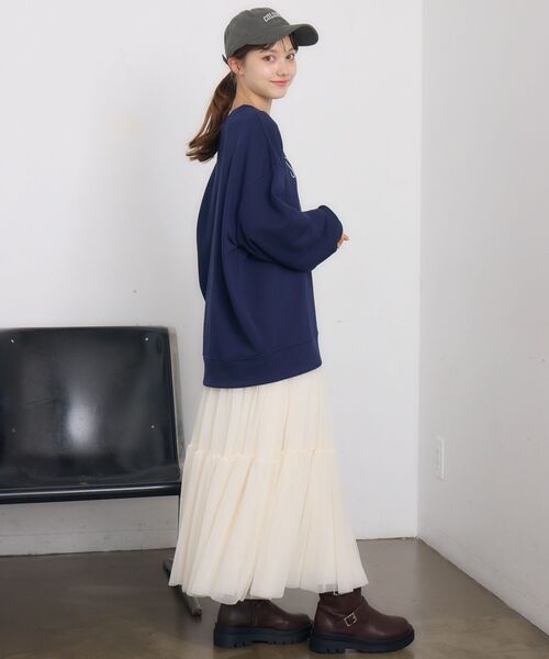 RETRO GIRL(レトロガール)の「花刺繍トレーナー(Tシャツ/カットソー・レディース・ダークブルー/ホワイト系その他/ダークグレー・FREE)」の14枚目の写真