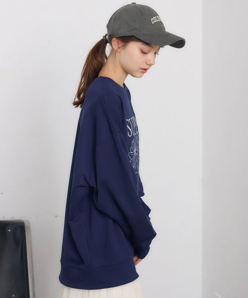 RETRO GIRL(レトロガール)の「花刺繍トレーナー(Tシャツ/カットソー・レディース・ダークブルー/ホワイト系その他/ダークグレー・FREE)」の18枚目の写真