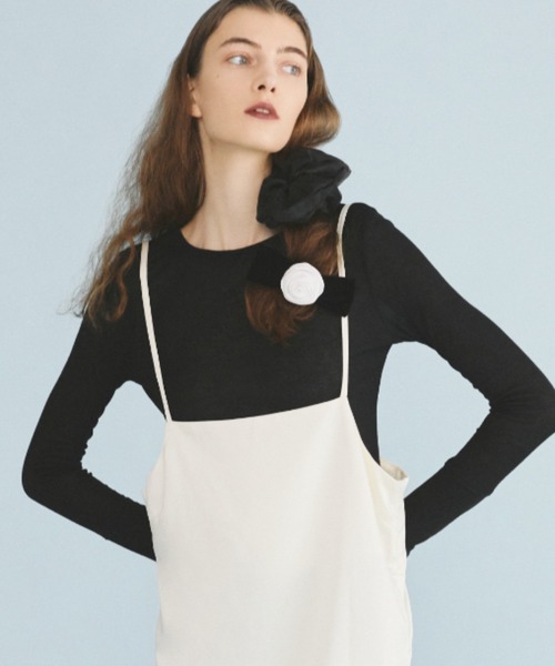 kiehtova(キエトヴァ)の「【kiehtova】ROSE RIBBON VALLETTA/ローズ リボン バレッタ(バレッタ/ヘアクリップ・レディース・ブラック/ホワイト・FREE)」の3枚目の写真