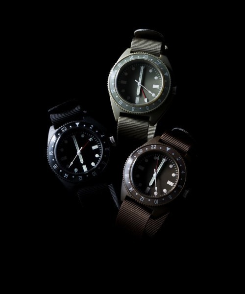 BEAMS PLUS（ビームスプラス）の「ミル トラベル ウォッチ TYPE-P24（アナログ腕時計・メンズ・グリーン系その他4/オリーブ/ブラック・ONE SIZE）」の7枚目の写真