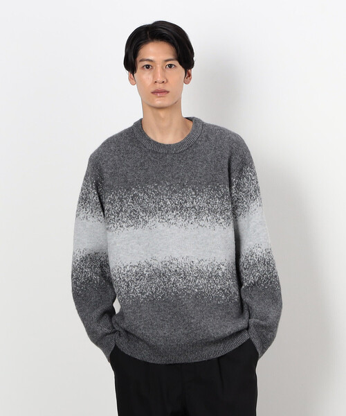 COMME CA ISM(コムサイズム)の「グラデーションデザイン ジャガード ニット プルオーバー(ニット/セーター・メンズ・グレー/ブラック・LARGE/MEDIUM)」の4枚目の写真