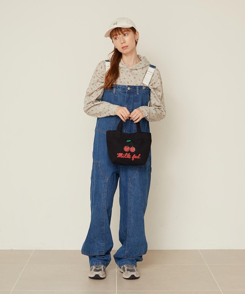 MILKFED.（ミルクフェド）の「CHERRY MINI TOTE（トートバッグ・レディース・オフホワイト/ブラック・ONE SIZE）」の17枚目の写真