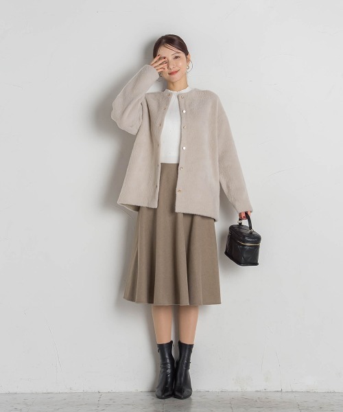 QUEENS COURT(クイーンズコート)の「パールリブハイネックニット≪手洗い可能≫(ニット/セーター・レディース・ホワイト/レッド/ライトグレー/ベージュ/ブラック/ブルー・M)」の14枚目の写真