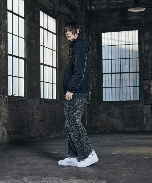 NIKE（ナイキ）の「ナイキ エア フォース 1 MID ‘07 メンズシューズ / Nike Air Force 1 Mid '07 Men's Shoes CW2289-111 White（スニーカー・メンズ・ホワイト・30.5/24/24.5/25/25.5/26/26.5/27/27.5/28/28.5/29/29.5/30）」の2枚目の写真