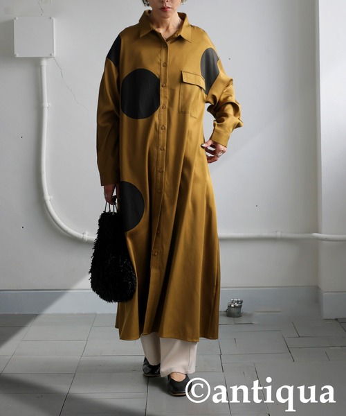 antiqua（アンティカ）の「ドット柄シャツワンピース（シャツワンピース・レディース・マスタード・ONESIZE）」の3枚目の写真