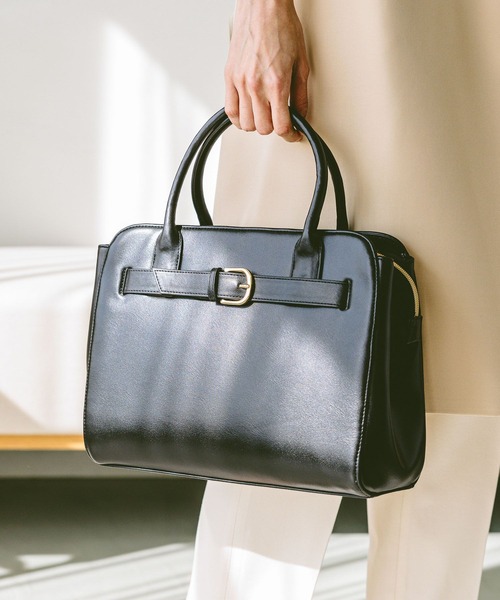 GLOBAL WORK(グローバルワーク)の「スペ軽2WAYショルダーバッグ/253624(ショルダーバッグ・レディース・アイボリー/ブラック/ベージュ・ONE SIZE)」の6枚目の写真