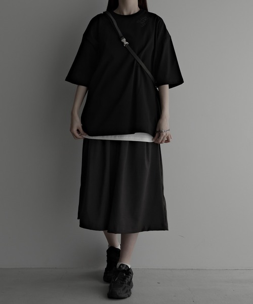 remer(リメール)の「loose basic buggy gaucho PT / ルーズベーシックバギーガウチョパンツ(その他パンツ・メンズ・チャコールグレー/グレー/ブラック・SMALL/X-SMALL/LARGE/MEDIUM)」の5枚目の写真