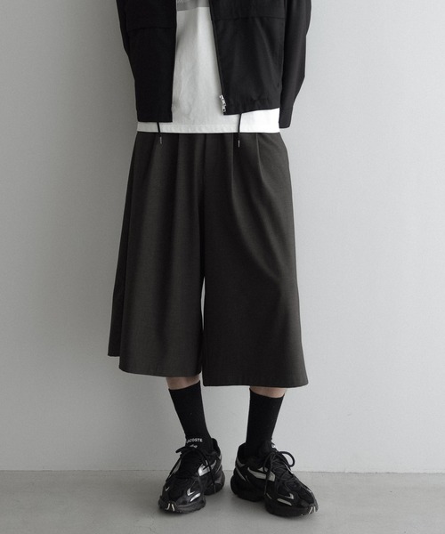 remer(リメール)の「loose basic buggy gaucho PT / ルーズベーシックバギーガウチョパンツ(その他パンツ・メンズ・チャコールグレー/グレー/ブラック・SMALL/X-SMALL/LARGE/MEDIUM)」の12枚目の写真