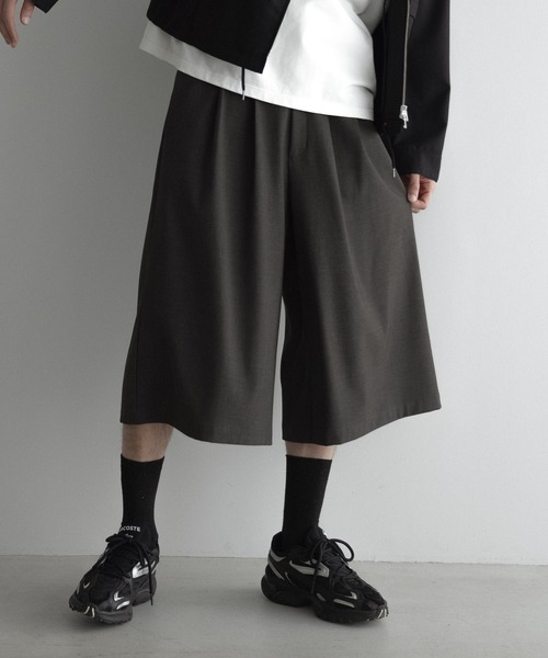 remer(リメール)の「loose basic buggy gaucho PT / ルーズベーシックバギーガウチョパンツ(その他パンツ・メンズ・チャコールグレー/グレー/ブラック・SMALL/X-SMALL/LARGE/MEDIUM)」の16枚目の写真