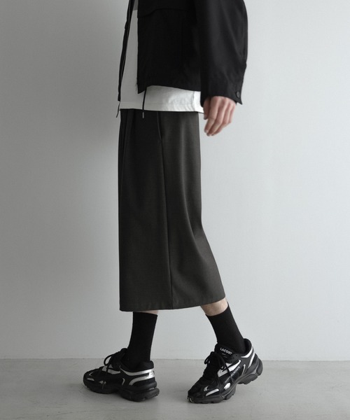 remer(リメール)の「loose basic buggy gaucho PT / ルーズベーシックバギーガウチョパンツ(その他パンツ・メンズ・チャコールグレー/グレー/ブラック・SMALL/X-SMALL/LARGE/MEDIUM)」の17枚目の写真