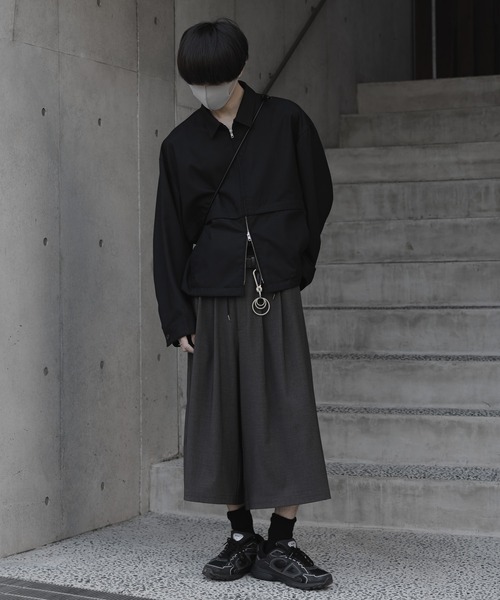 remer(リメール)の「loose basic buggy gaucho PT / ルーズベーシックバギーガウチョパンツ(その他パンツ・メンズ・チャコールグレー/グレー/ブラック・SMALL/X-SMALL/LARGE/MEDIUM)」の6枚目の写真