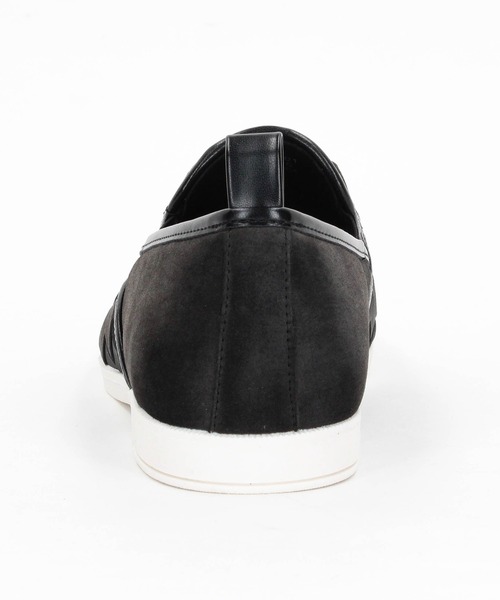 HIDEAWAYS NICOLE（ハイダウェイニコル）の「イントレスリッポンシューズ（スリッポン・メンズ・オフホワイト/ブラック/チャコールグレー・27.5cm/26.5cm/25.5cm）」の6枚目の写真