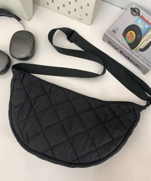L LABEL（エルラベル）の「キルティングハーフムーンショルダーバッグ（ショルダーバッグ・レディース・ブラウン/ブラック/ホワイト・FREE）」の8枚目の写真