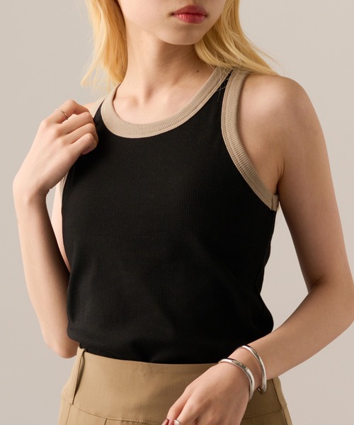 MAGASIN DE MODE Onjna(マガジンデモードオンジェナ )の「【MAGASIN DE MODE Onjna】Cut rib color scheme american sleeve tank / カットリブカップ付き配色アメスリタンクトップ DTK(タンクトップ・レディース・ブラック/オフホワイト/ベージュ/ブラウン・FREE)」の3枚目の写真