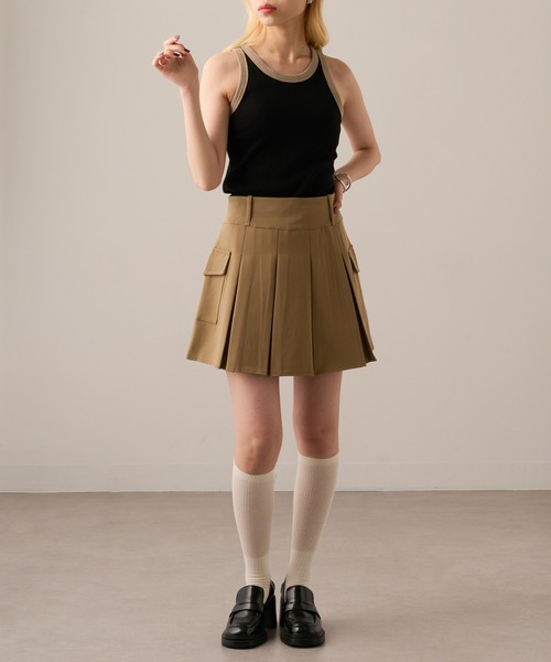 MAGASIN DE MODE Onjna(マガジンデモードオンジェナ )の「【MAGASIN DE MODE Onjna】Cut rib color scheme american sleeve tank / カットリブカップ付き配色アメスリタンクトップ DTK(タンクトップ・レディース・ブラック/オフホワイト/ベージュ/ブラウン・FREE)」の17枚目の写真