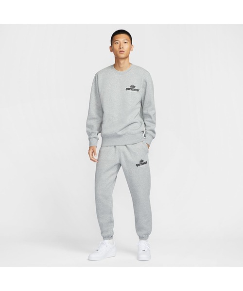 NIKE（ナイキ）の「ナイキ NIKE ナイキ クラブ BB クルー NSW GFX L/S トップ（スウェット・メンズ・ブルー/グレー/ネイビー/オレンジ・S/M/L/LL/3L）」の8枚目の写真
