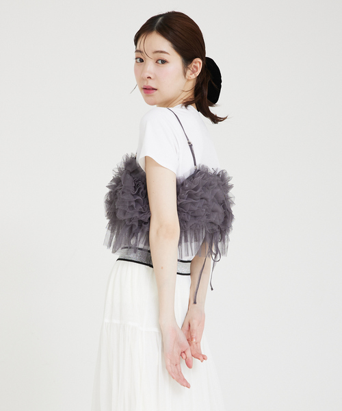 SELFIST（セルフィスト）の「【Ray掲載】チュールボリュームフリルキャミビスチェ  レイヤード オールシーズン（シャツ/ブラウス・レディース・チャコールグレー/グリーン/アイボリー・フリー）」の19枚目の写真