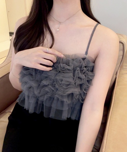 SELFIST（セルフィスト）の「【Ray掲載】チュールボリュームフリルキャミビスチェ  レイヤード オールシーズン（シャツ/ブラウス・レディース・チャコールグレー/グリーン/アイボリー・フリー）」の14枚目の写真