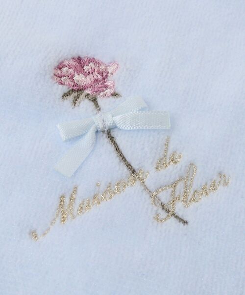 Maison de FLEUR(メゾンドフルール)の「ローズ刺繍タオルハンカチ(ハンカチ/ハンドタオル・レディース・ライラック/ライトピンク/ブルー・FREE)」の5枚目の写真
