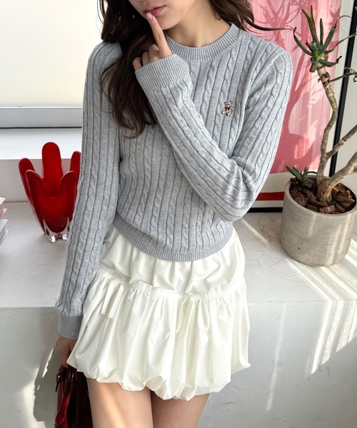 clear（クリア）の「クマ刺繍総ケーブルニットトップス[着回し力万能