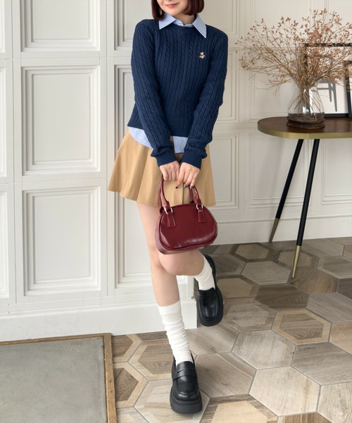 clear（クリア）の「クマ刺繍総ケーブルニットトップス[着回し力万能 ガーリー]（ニット/セーター・レディース・ピンク/ネイビー/イエロー/グレー/アイボリー・F）」の13枚目の写真