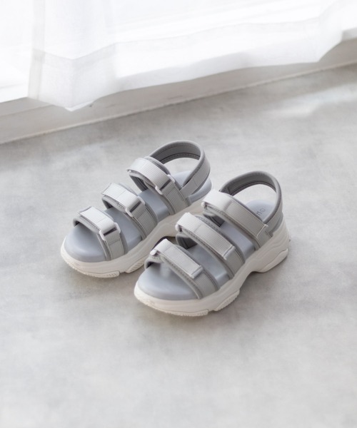 HusHusH（ハッシュアッシュ）の「HusHusH テープ使い厚底スポーツサンダル（サンダル・レディース・グレー/ブラック・S/M/L）」の11枚目の写真