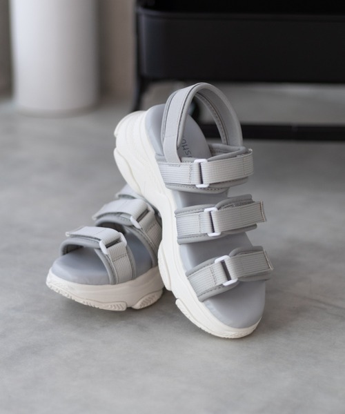 HusHusH（ハッシュアッシュ）の「HusHusH テープ使い厚底スポーツサンダル（サンダル・レディース・グレー/ブラック・S/M/L）」の17枚目の写真