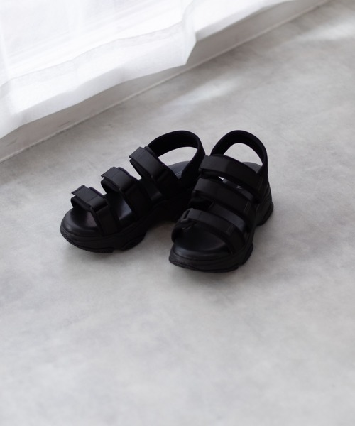 HusHusH（ハッシュアッシュ）の「HusHusH テープ使い厚底スポーツサンダル（サンダル・レディース・グレー/ブラック・S/M/L）」の20枚目の写真