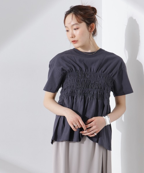 Russell Athletic（ラッセルアスレティック）の「RUSSELL ATHLETIC/別注 Jersey Shirring T（Tシャツ/カットソー・レディース・クリーム/チャコール/ブラウン・FREE）」の2枚目の写真
