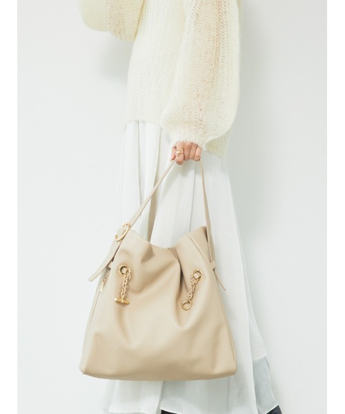 LOWELL things（ロウェル　シングス）の「【千葉由佳さん】コラボ HOBOトートバッグ（トートバッグ・レディース・ブラック/ライトベージュ・フリー）」の7枚目の写真