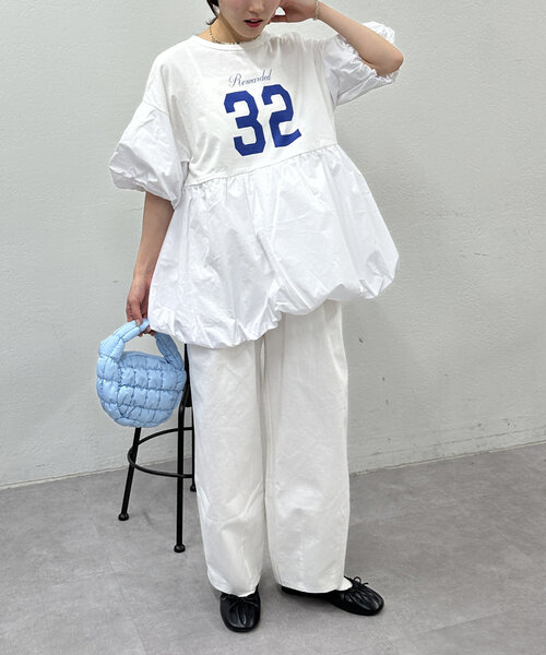 w closet(ダブルクローゼット)の「【2サイズ展開】イージーコクーンパンツ(その他パンツ・レディース・オフホワイト/ネイビー・2/1)」の12枚目の写真