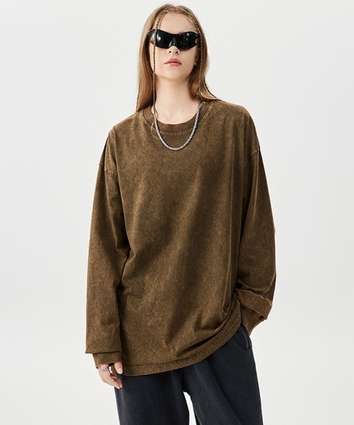 Ressaca(レサーカ)の「オーバーサイズピグメント加工ロンT(Tシャツ/カットソー・メンズ・ピンク/カーキ/パープル/ブラック/レッド/チャコール/グリーン/グレー/ブルー/ベージュ/ブラウン・XL/L/M)」の6枚目の写真