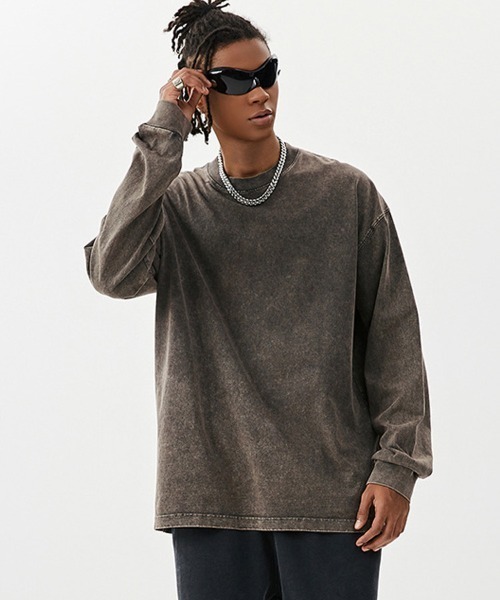 Ressaca(レサーカ)の「オーバーサイズピグメント加工ロンT(Tシャツ/カットソー・メンズ・ピンク/カーキ/パープル/ブラック/レッド/チャコール/グリーン/グレー/ブルー/ベージュ/ブラウン・XL/L/M)」の5枚目の写真