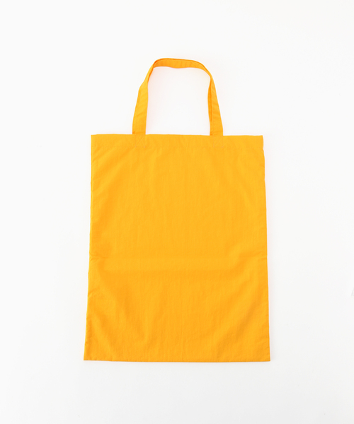 R&D.M.Co OLDMAN’S TAILOR(オールドマンズテイラー)の「【R&D.M.Co/オールドマンズテイラー】OMT PRINT TOTE NYLON トートバック(トートバッグ・レディース・ホワイト/イエロー・FREE)」の7枚目の写真