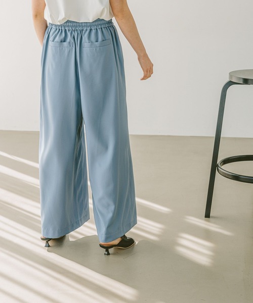 BAYFLOW（ベイフロー）の「[撥水加工・接触冷感・イージーケア・UVケア機能]RPワイドパンツ（その他パンツ・レディース・ブルー/グレイッシュベージュ/ブラック/イエロー・SMALL/MEDIUM）」の11枚目の写真