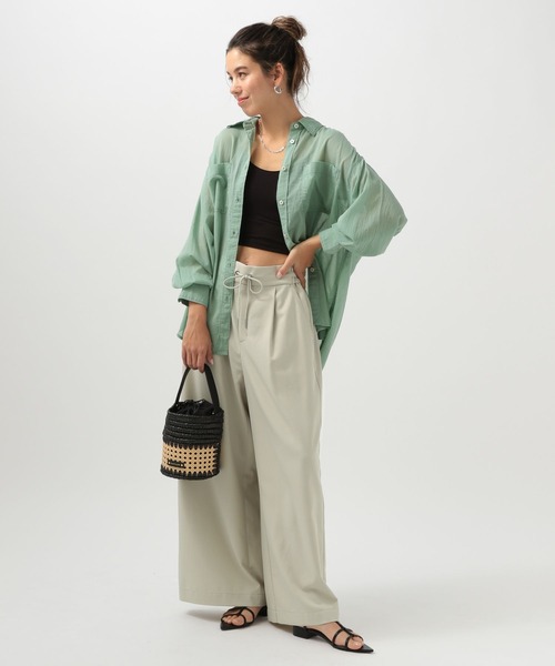 BAYFLOW（ベイフロー）の「[撥水加工・接触冷感・イージーケア・UVケア機能]RPワイドパンツ（その他パンツ・レディース・ブルー/グレイッシュベージュ/ブラック/イエロー・SMALL/MEDIUM）」の13枚目の写真