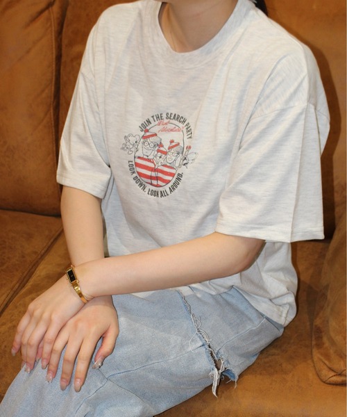 ALWAYS GOOD TIME（オルウェイズグッドタイム）の「【Where's Wally/ウォーリーを探せ】天竺 刺繍/プリント WIDEシルエット 半袖Tシャツ（Tシャツ/カットソー・レディース・オートミール/杢グレー/グリーン/グレー・M/L）」の3枚目の写真