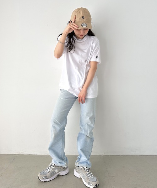 NEWTRAL PRODUCTS(ニュートラルプロダクツ)の「NEWTRAL(ニュートラル)/205 5.6oz スタンダードエンブレムT/サイズ展開多数 コットン 無地 半袖 Tシャツ(Tシャツ/カットソー・レディース・ブラック/ライトブルー/ブルー/レッド/アッシュグレー/グレー/ネイビー/チャコールグレー/ホワイト/ダークグリーン/サンドベージュ/ライトピンク・S/M/L/XL/XXL)」の15枚目の写真