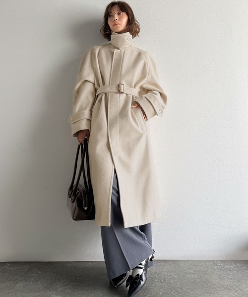 classicalelf（クラシカルエルフ）の「大人の魅力を引き立てる、上品な一着。ベルト付き比翼メルトンコート（ロング丈）（ステンカラーコート・レディース・チャコールグレー/アイボリー/ブラック・X-LARGE/SMALL/MEDIUM/LARGE）」の10枚目の写真