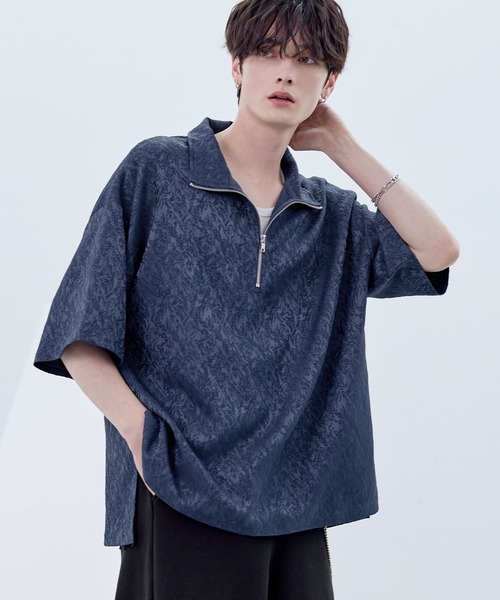 ASTRONOMY(アストロノミー)の「ビッグシルエットハーフジップTシャツ 総柄ジャガード/綿100天竺(Tシャツ/カットソー・メンズ・グレー/ブルーグレー/ワイン/ブラック/ブラック系/チャコール/ホワイト/ブラウン・S/M/L/XL)」の6枚目の写真