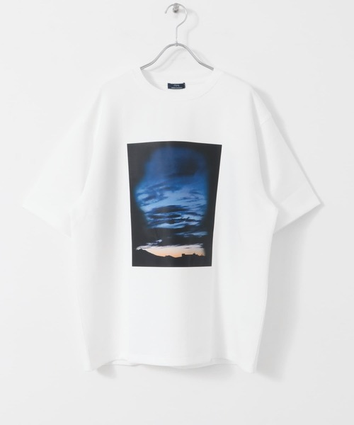 ITEMS URBANRESEARCH（アイテムズ アーバンリサーチ）の「Art Graphic ポンチTシャツ Dawn（Tシャツ/カットソー・メンズ・ブラック/ホワイト・MEDIUM/LARGE）」の21枚目の写真