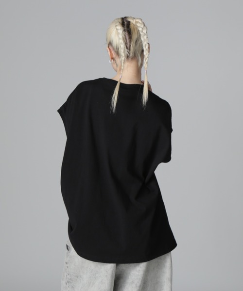 DANKE SCHON(ダンケシェーン)の「【WEB&DEPOT限定】DankeSchon/ダンケシェーン/16OE NOSLEEVES LOGO(タンクトップ・レディース・ブラック/ホワイト・M/L/S)」の6枚目の写真