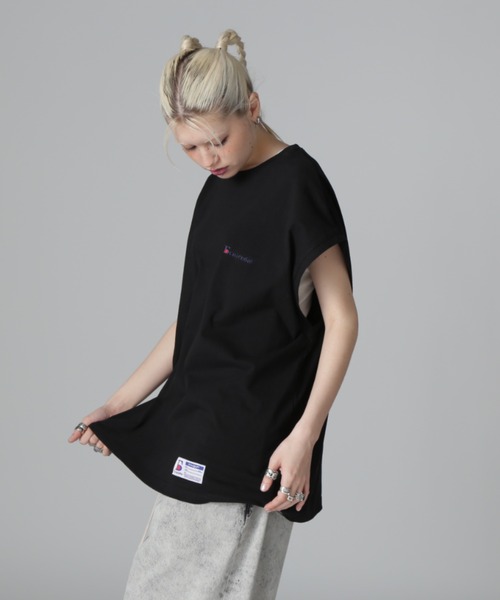 DANKE SCHON(ダンケシェーン)の「【WEB&DEPOT限定】DankeSchon/ダンケシェーン/16OE NOSLEEVES LOGO(タンクトップ・レディース・ブラック/ホワイト・M/L/S)」の8枚目の写真