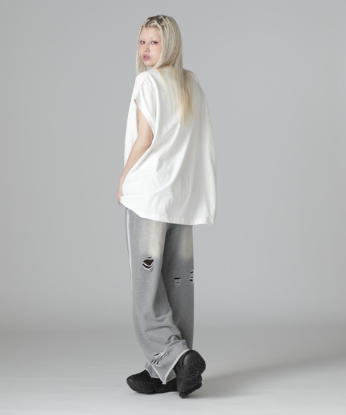 DANKE SCHON(ダンケシェーン)の「【WEB&DEPOT限定】DankeSchon/ダンケシェーン/16OE NOSLEEVES LOGO(タンクトップ・レディース・ブラック/ホワイト・M/L/S)」の12枚目の写真