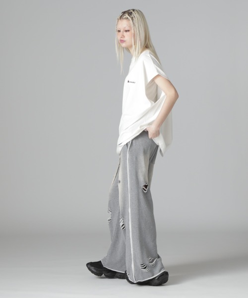 DANKE SCHON(ダンケシェーン)の「【WEB&DEPOT限定】DankeSchon/ダンケシェーン/16OE NOSLEEVES LOGO(タンクトップ・レディース・ブラック/ホワイト・M/L/S)」の13枚目の写真