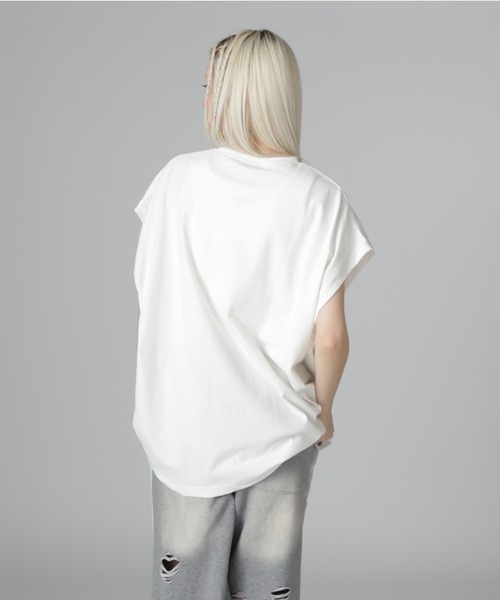 DANKE SCHON(ダンケシェーン)の「【WEB&DEPOT限定】DankeSchon/ダンケシェーン/16OE NOSLEEVES LOGO(タンクトップ・レディース・ブラック/ホワイト・M/L/S)」の17枚目の写真