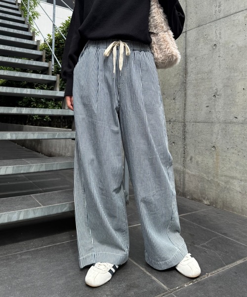 CIAOPANIC TYPY(チャオパニックティピー)の「【低身長・高身長対応/サイズ展開あり】スタイルアップ柔らかワイドイージーパンツ/デニム/スラックス(デニムパンツ・レディース・サックスブルー/ブルー/ブラック/ホワイト/ネイビー/ブラック系その他/グレー/ベージュ/ブラウン・SMALL/MEDIUM/LARGE/X-SMALL/X-LARGE)」の19枚目の写真