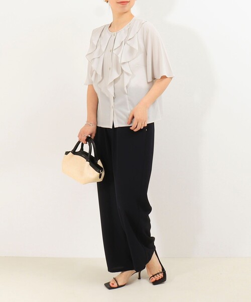 MICO COULIER（ミコクリエ）の「ジョーゼットフリルブラウス（シャツ/ブラウス・レディース・ホワイト系その他5/ネイビー/ライトグレー・38）」の6枚目の写真