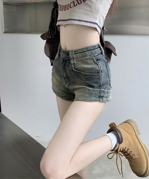 Miniministore(ミニミニストア)の「ウォッシュデニムショートパンツレディース(デニムパンツ・レディース・インディゴブルー・XL/L/M)」の12枚目の写真