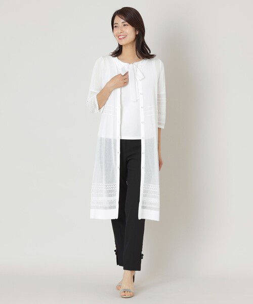 TO BE CHIC(トゥー ビー シック)の「透かし編み ロングカーディガン(カーディガン/ボレロ・レディース・ダークネイビー/オフホワイト・40/42)」の11枚目の写真